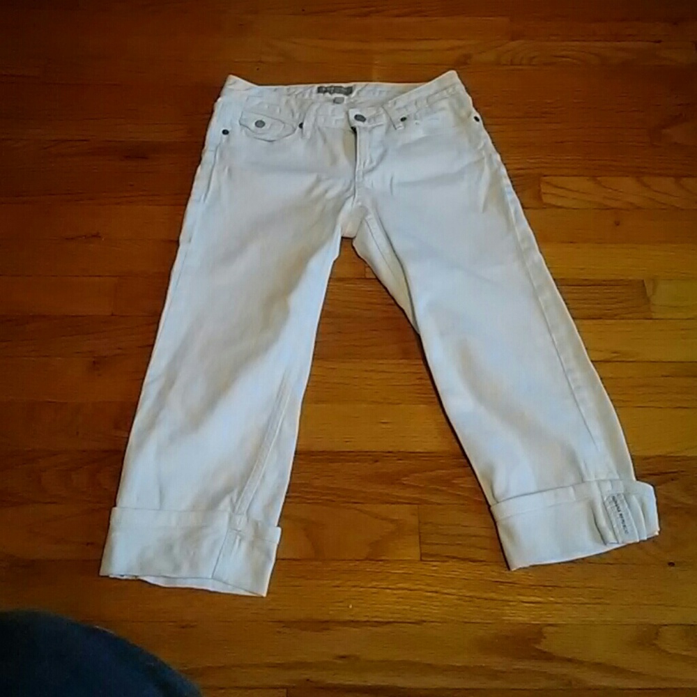 banana Republic white Capri pants